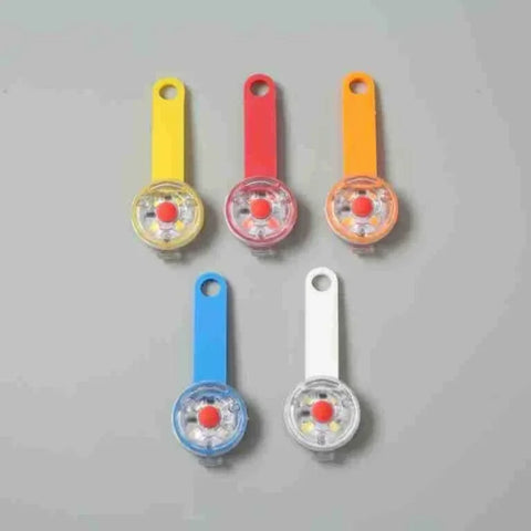 SafeGlow LED Pendant – Waterproof Flashing Light for Dogs & Cats