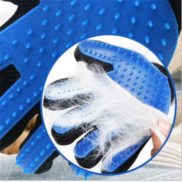 PawGlow Deshedding Glove – Comb, Clean & Massage