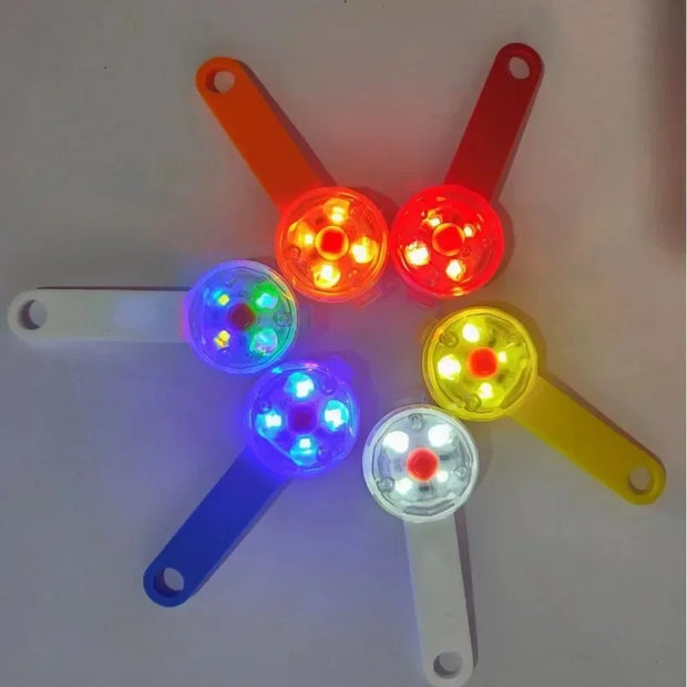 SafeGlow LED Pendant – Waterproof Flashing Light for Dogs & Cats